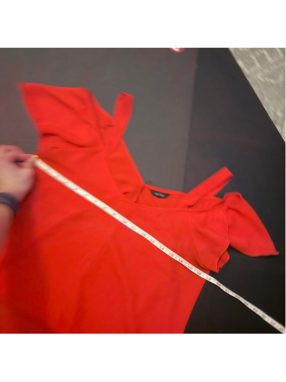 Nichii Red Cold Shoulder Ruffle Top (Large) - Picture 3 of 4